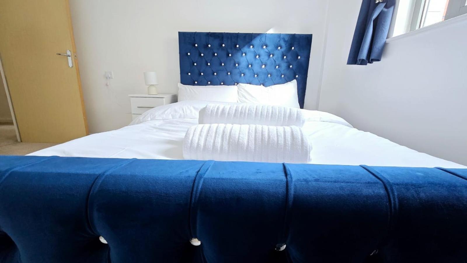 Luxury Green 1 Bed City Centre Apartment Close To Mailbox,Bullring, Broad Street For Leisure And Families เบอร์มิงแฮม ภายนอก รูปภาพ