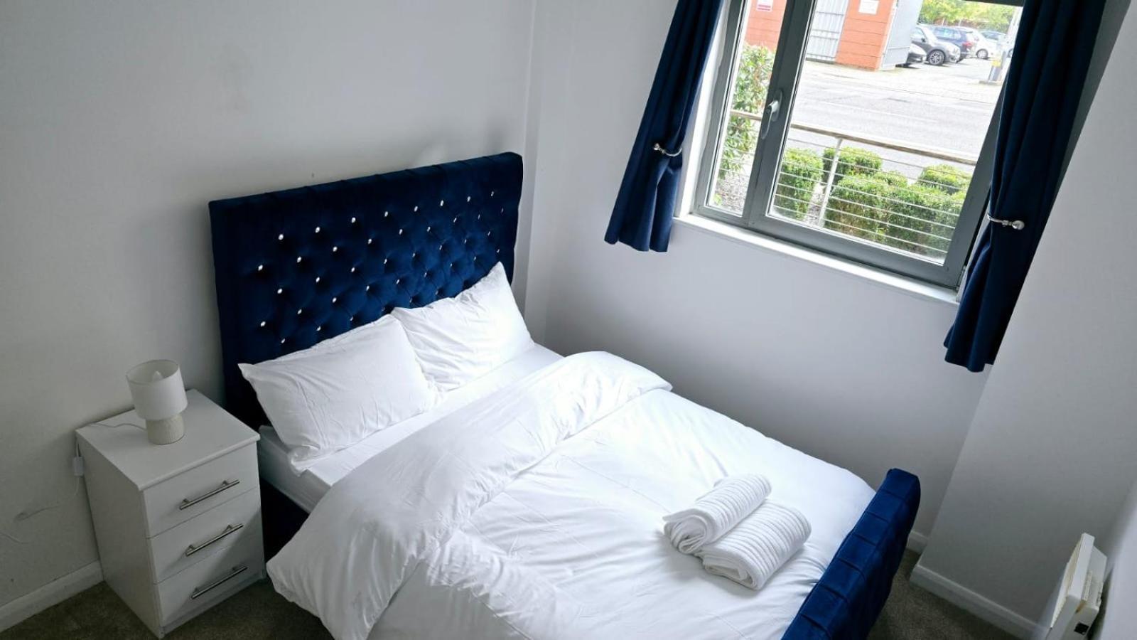 Luxury Green 1 Bed City Centre Apartment Close To Mailbox,Bullring, Broad Street For Leisure And Families เบอร์มิงแฮม ภายนอก รูปภาพ