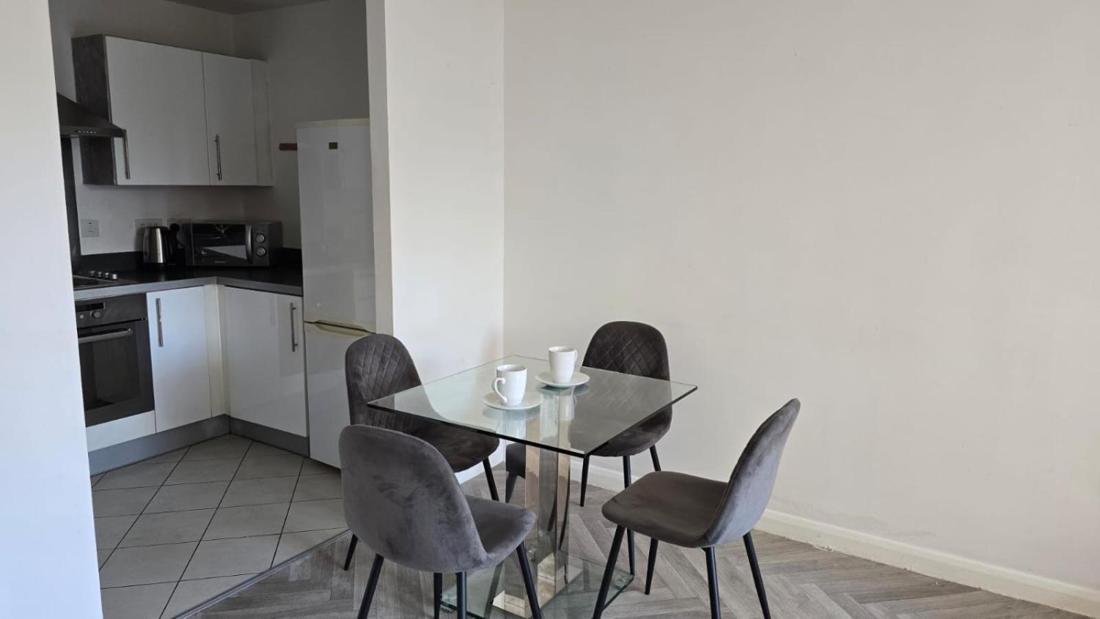 Luxury Green 1 Bed City Centre Apartment Close To Mailbox,Bullring, Broad Street For Leisure And Families เบอร์มิงแฮม ภายนอก รูปภาพ